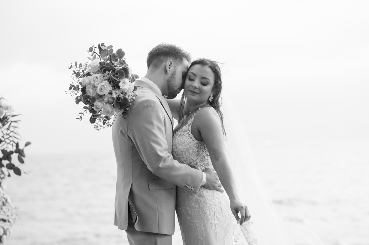 oto de casamento noiva noivo fotografo no litoral dani campos fotografia e video casar na ilha 
