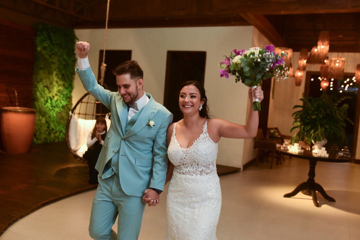 oto de casamento noiva noivo fotografo no litoral dani campos fotografia e video casar na ilha 