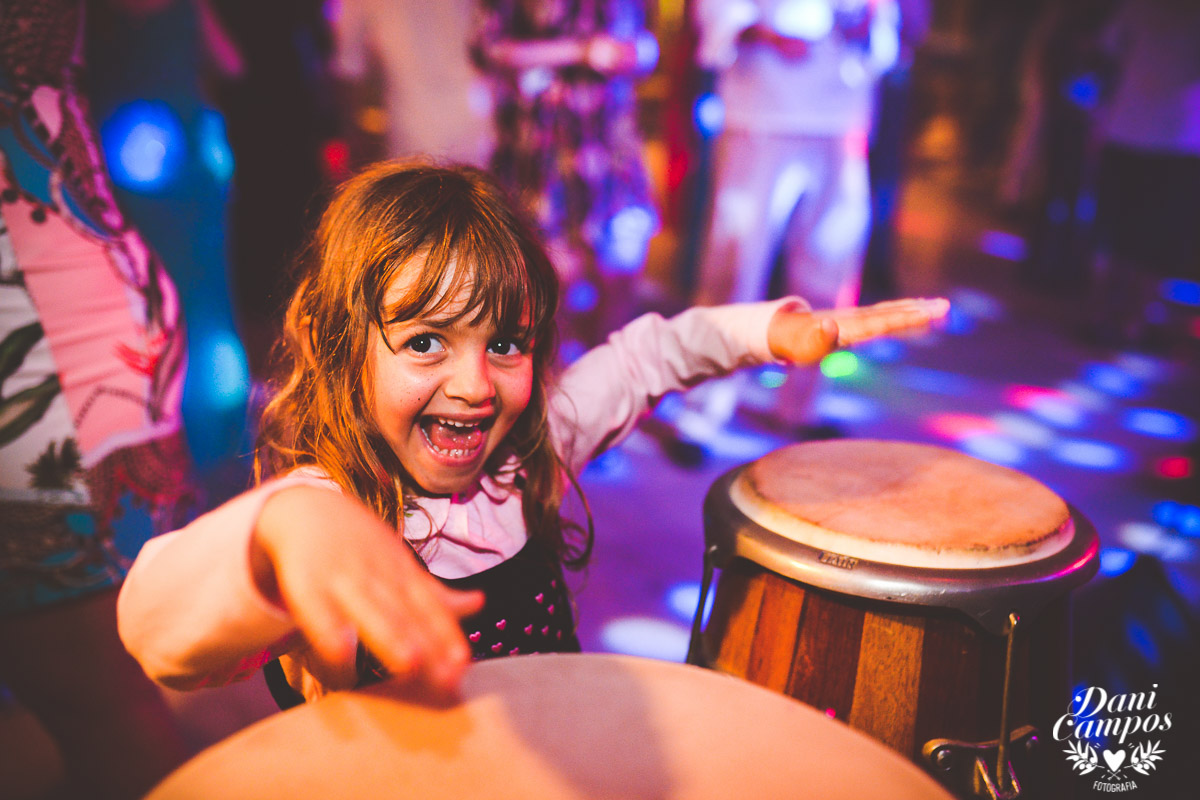 casamento na praia casar de dia fotografia de casamento noiva noivo casamento pé na areia fotografos no litoral dani campos fotografia vestido de noiva