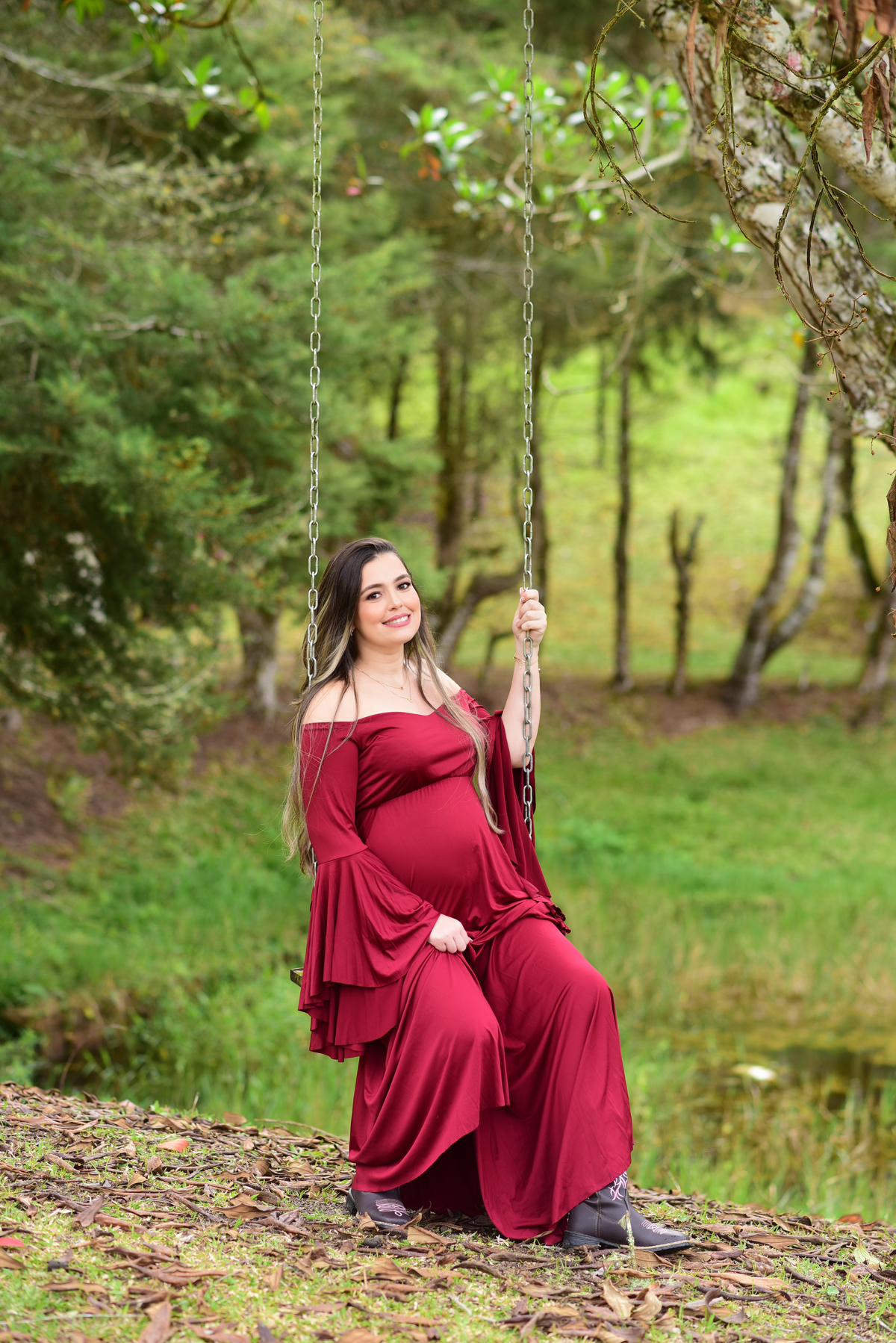 foto gestante gestante no campo fotografos no litoral maternidade gravidez mae de menino fotos no campo 