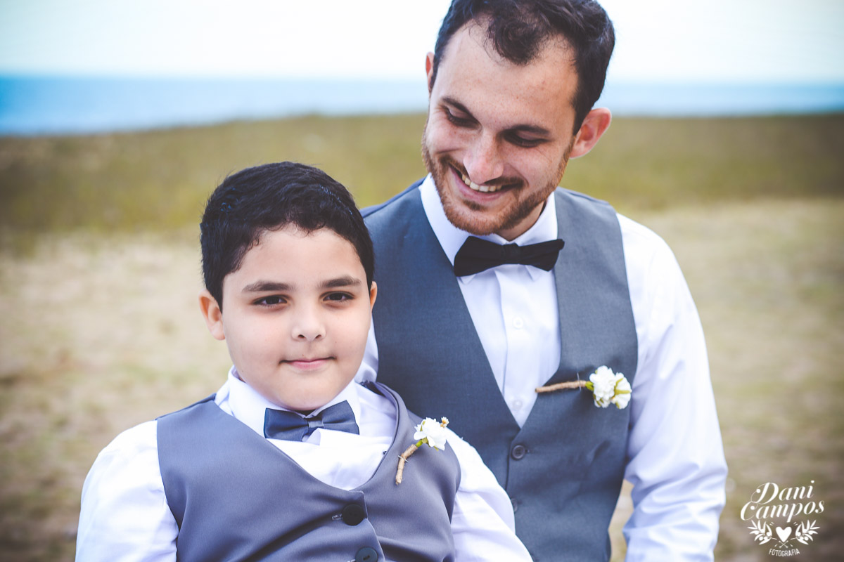 casamento na praia casar de dia fotografos no litoral caraguatuba ilha bela noiva noivo casar de dia casamento pe na areia