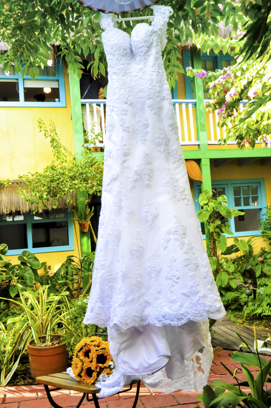 dani campos fotografa, fotografo de casamento, noiva , fotos making of da noiva, making of do noivo, fotos vestidos de noiva, terno, igreja matriz sao sebastiao - sp, fotografo litoral norte sao paulo, casamento de dia, casamento igreja, chuva de arroz, f