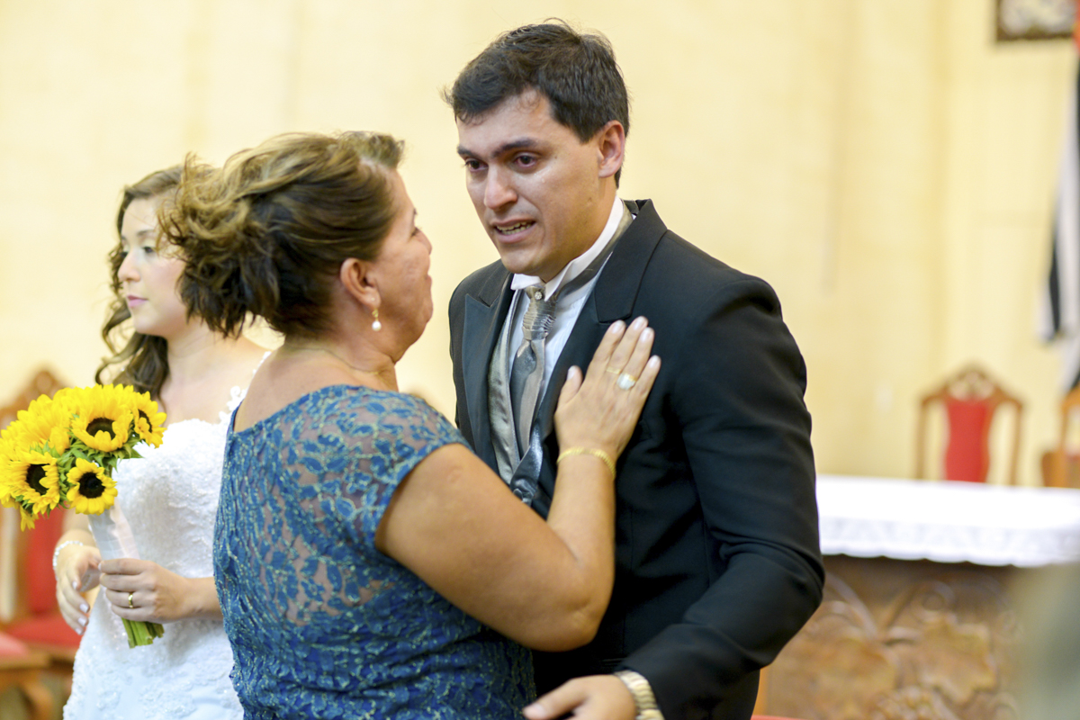 dani campos fotografa, fotografo de casamento, noiva , fotos making of da noiva, making of do noivo, fotos vestidos de noiva, terno, igreja matriz sao sebastiao - sp, fotografo litoral norte sao paulo, casamento de dia, casamento igreja, chuva de arroz, f