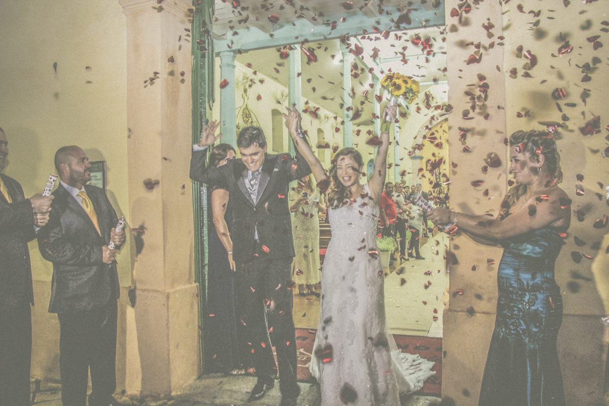 dani campos fotografa, fotografo de casamento, noiva , fotos making of da noiva, making of do noivo, fotos vestidos de noiva, terno, igreja matriz sao sebastiao - sp, fotografo litoral norte sao paulo, casamento de dia, casamento igreja, chuva de arroz, f