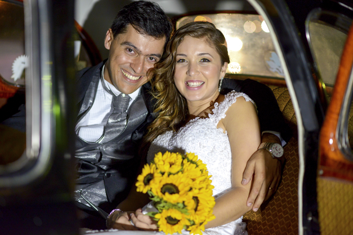 dani campos fotografa, fotografo de casamento, noiva , fotos making of da noiva, making of do noivo, fotos vestidos de noiva, terno, igreja matriz sao sebastiao - sp, fotografo litoral norte sao paulo, casamento de dia, casamento igreja, chuva de arroz, f