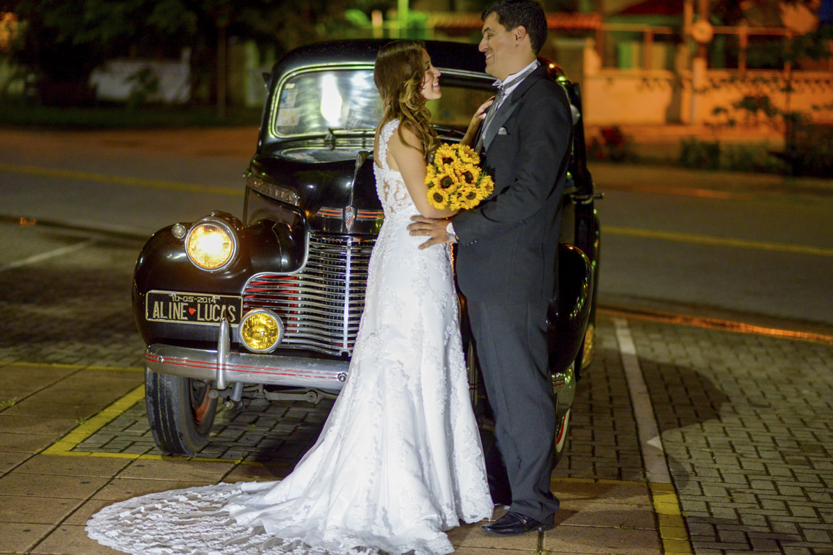 dani campos fotografa, fotografo de casamento, noiva , fotos making of da noiva, making of do noivo, fotos vestidos de noiva, terno, igreja matriz sao sebastiao - sp, fotografo litoral norte sao paulo, casamento de dia, casamento igreja, chuva de arroz, f