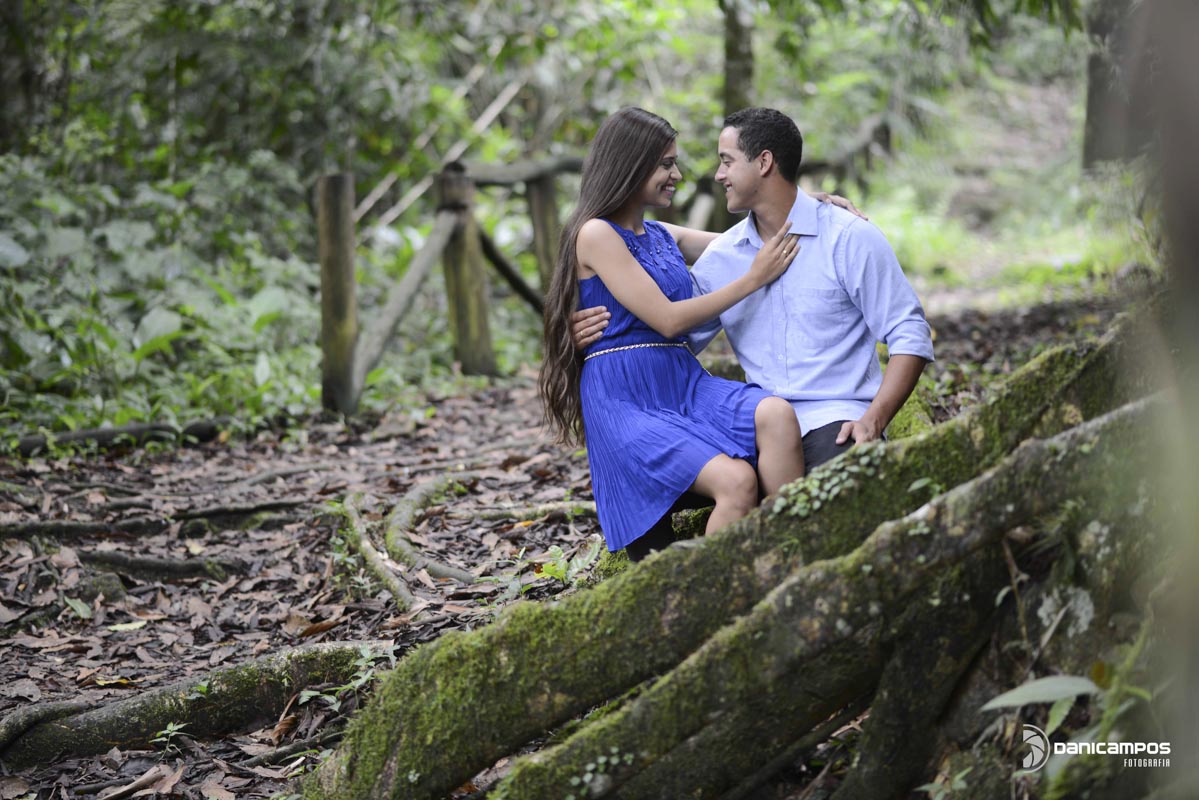 dani campos fotografa, fotografo de casamento, noiva , fotos making of da noiva, making of do noivo, fotos vestidos de noiva, terno, igreja matriz sao sebastiao - sp, fotografo litoral norte sao paulo, casamento de dia, casamento igreja, chuva de arroz, f