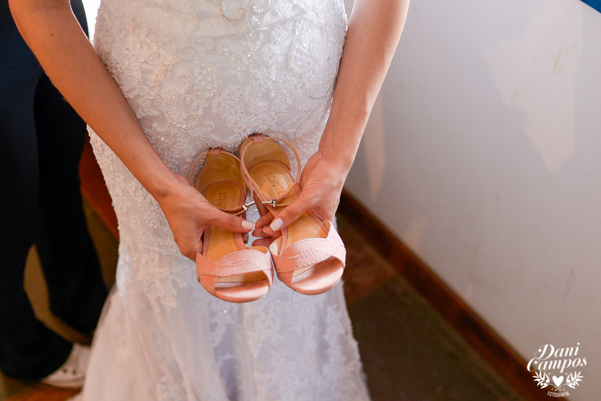casamento no campo fotografia de casamento fotografos no litoral dani campos fotografica recanto santa barbara jambeiro litoral norte fotografia wedding noiva noivo making of