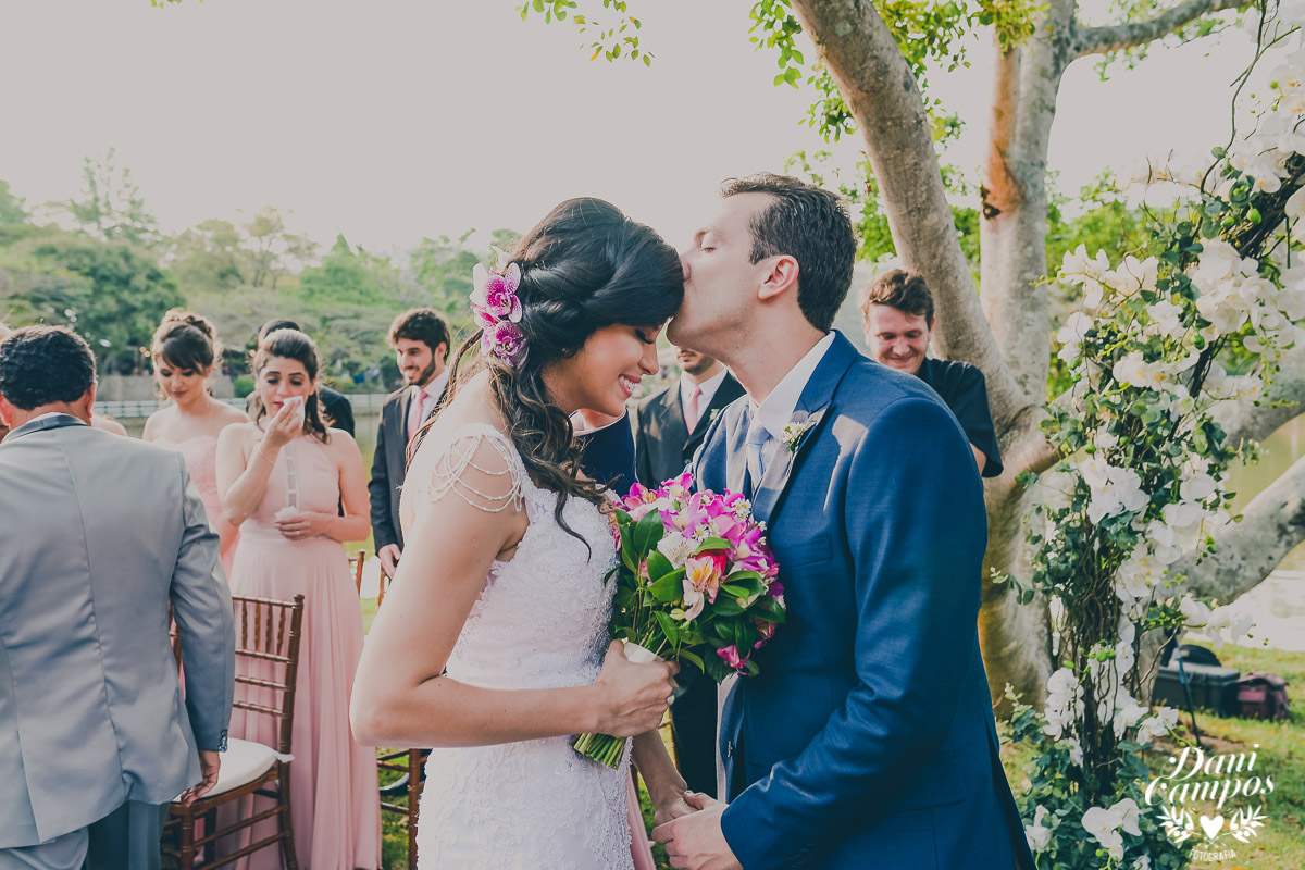 casamento no campo fotografia de casamento fotografos no litoral dani campos fotografica recanto santa barbara jambeiro litoral norte fotografia wedding noiva noivo making of