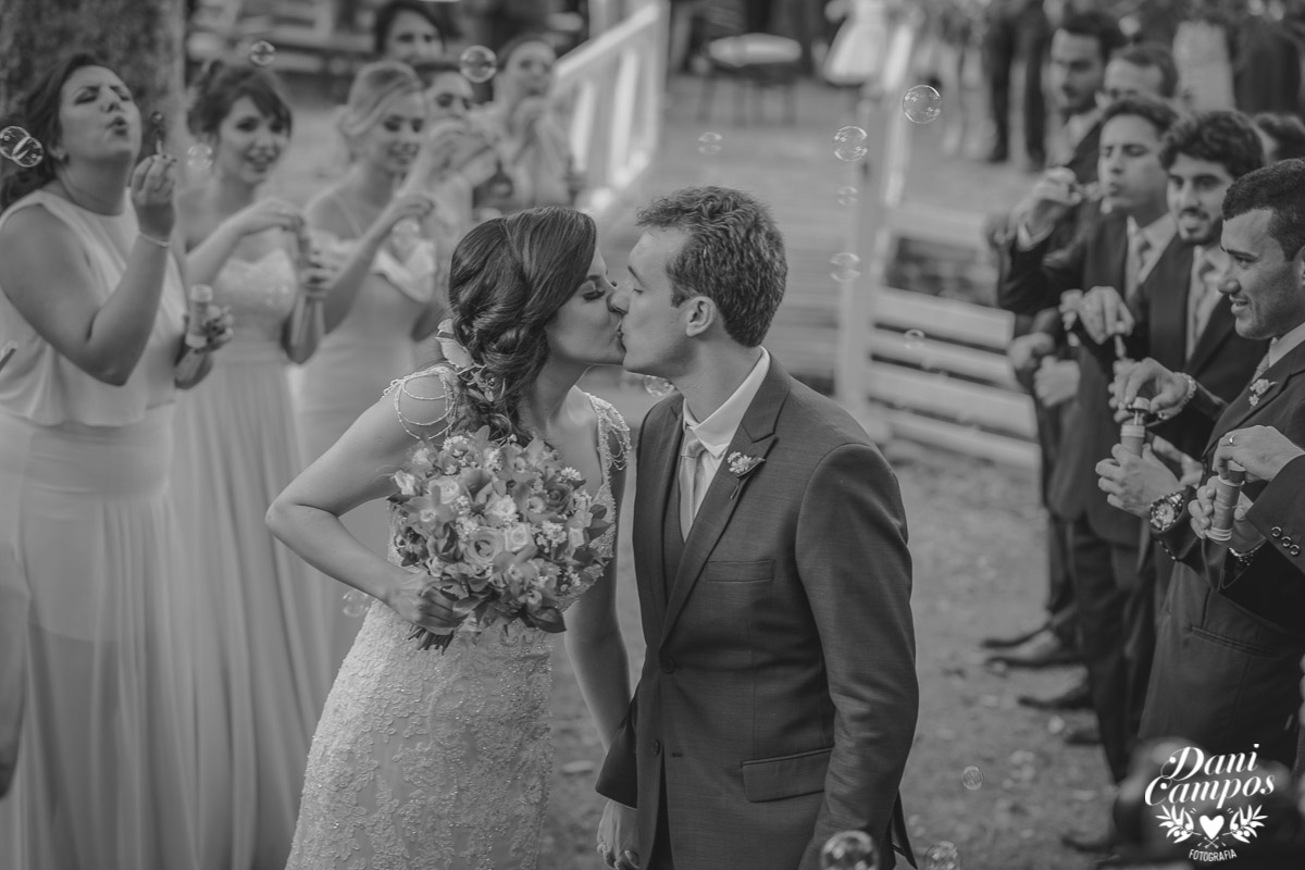 casamento no campo fotografia de casamento fotografos no litoral dani campos fotografica recanto santa barbara jambeiro litoral norte fotografia wedding noiva noivo making of