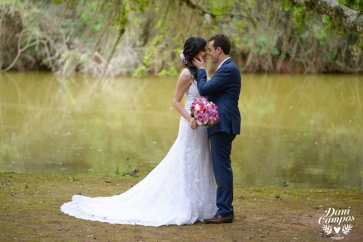 casamento no campo fotografia de casamento fotografos no litoral dani campos fotografica recanto santa barbara jambeiro litoral norte fotografia wedding noiva noivo making of