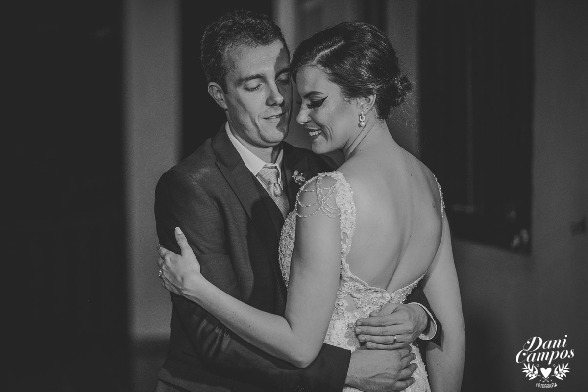 casamento no campo fotografia de casamento fotografos no litoral dani campos fotografica recanto santa barbara jambeiro litoral norte fotografia wedding noiva noivo making of