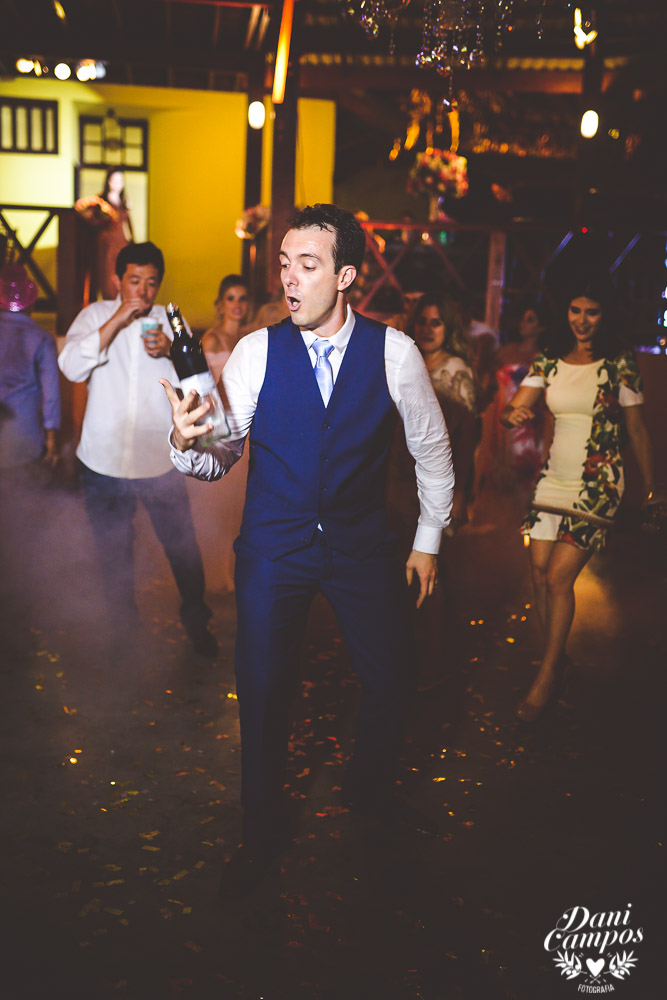 casamento no campo fotografia de casamento fotografos no litoral dani campos fotografica recanto santa barbara jambeiro litoral norte fotografia wedding noiva noivo making of