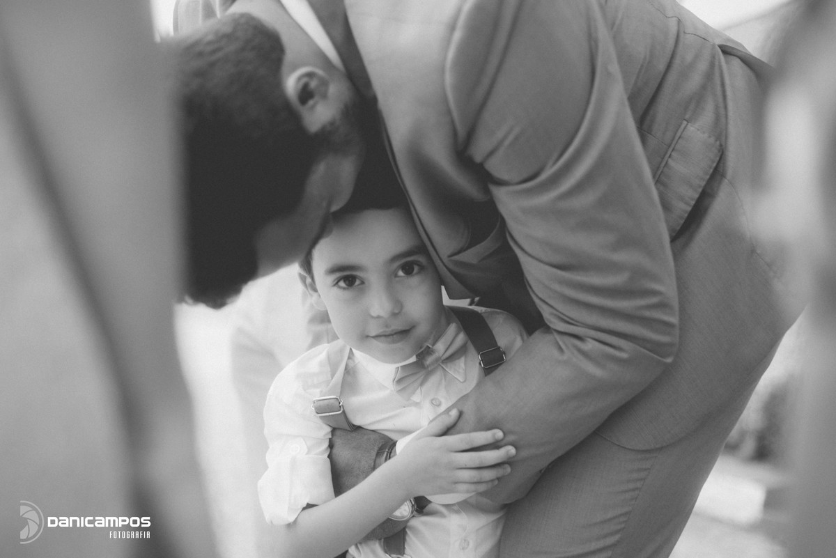 dani campos fotografia, fotografia de casamento, fotografos no litoral, noivas, casamento, casamento na praia, casamento na igreja, amor de noiva, vestidos de noivas, litoral de sao paulo, dia da noiva, caraguatatuba, sao sebastiao, ilhabela, casar de dia