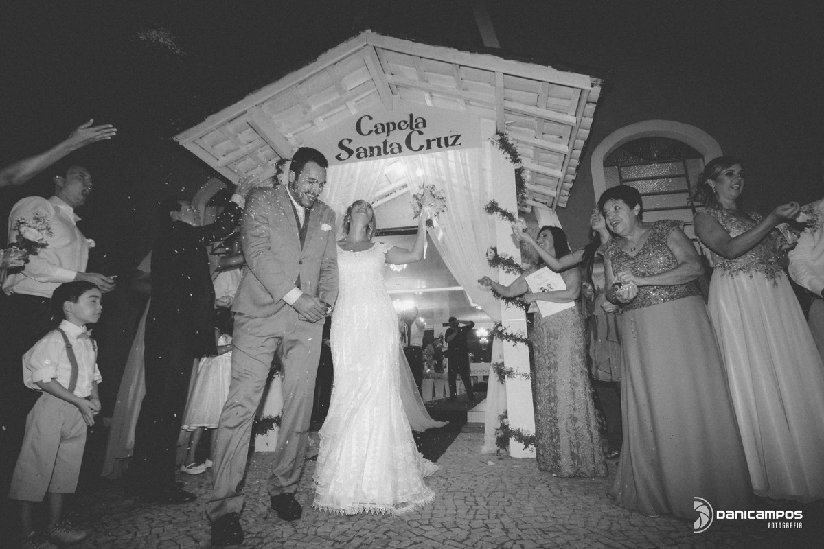 dani campos fotografia, fotografia de casamento, fotografos no litoral, noivas, casamento, casamento na praia, casamento na igreja, amor de noiva, vestidos de noivas, litoral de sao paulo, dia da noiva, caraguatatuba, sao sebastiao, ilhabela, casar de dia