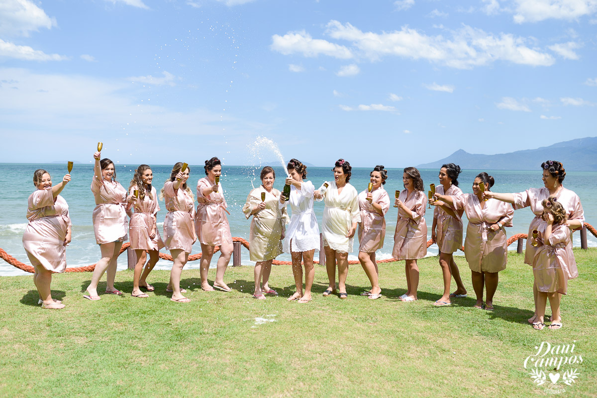 fotografo de casamento, casar de dia, casar na praia, bride linda, vestido de noiva, marina vai da pesca, madrinhas de casamento, fotografo no litoral, casar em caragua
