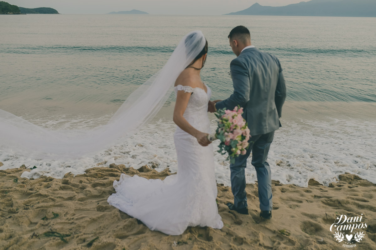 fotografo de casamento, casar de dia, casar na praia, bride linda, vestido de noiva, marina vai da pesca, madrinhas de casamento, fotografo no litoral, casar em caragua