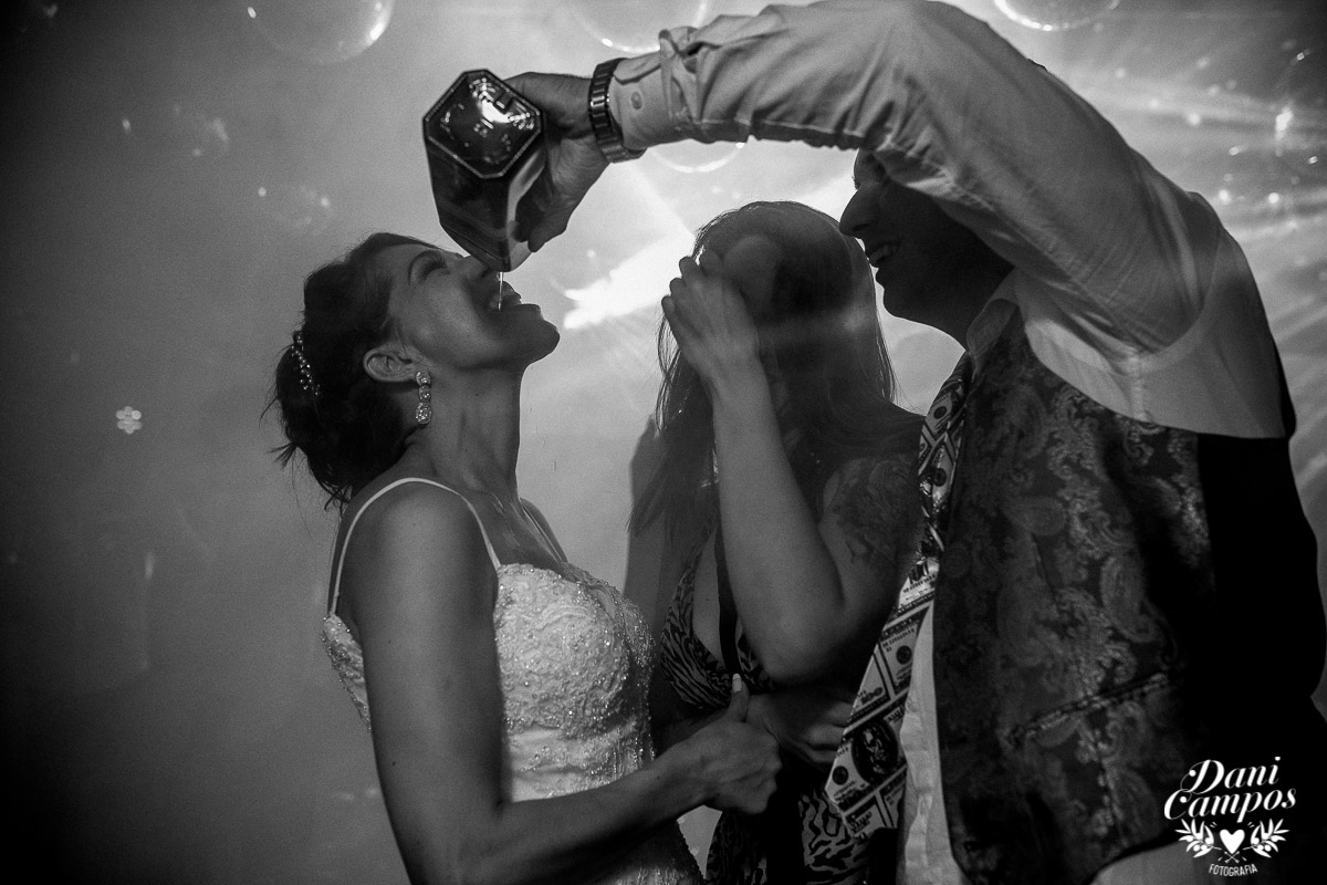 fotografo de casamento, casar de dia, casar na praia, bride linda, vestido de noiva, marina vai da pesca, madrinhas de casamento, fotografo no litoral, casar em caragua