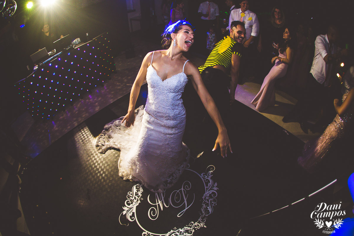 fotografo de casamento, casar de dia, casar na praia, bride linda, vestido de noiva, marina vai da pesca, madrinhas de casamento, fotografo no litoral, casar em caragua