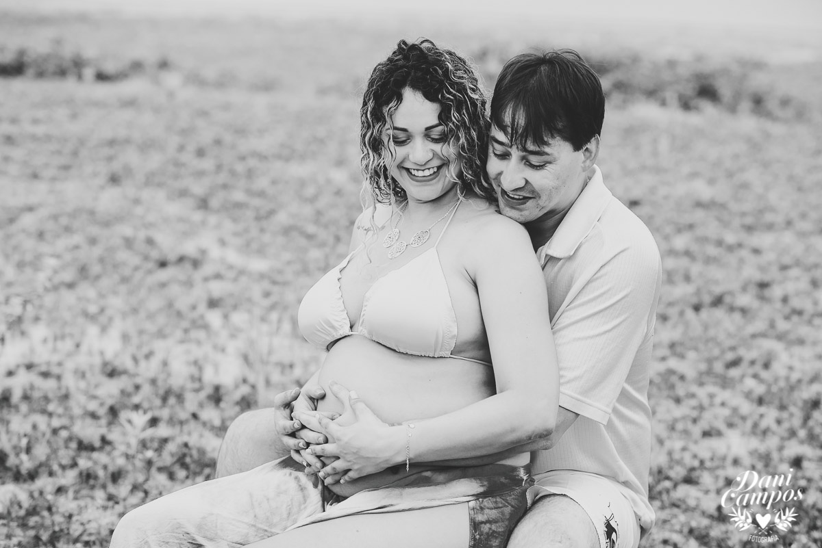ensaio fotografico gestante, ensaio gestante litoral norte, ensaio na praia, mãe de menino, mãe de menina, fotografo de familia
