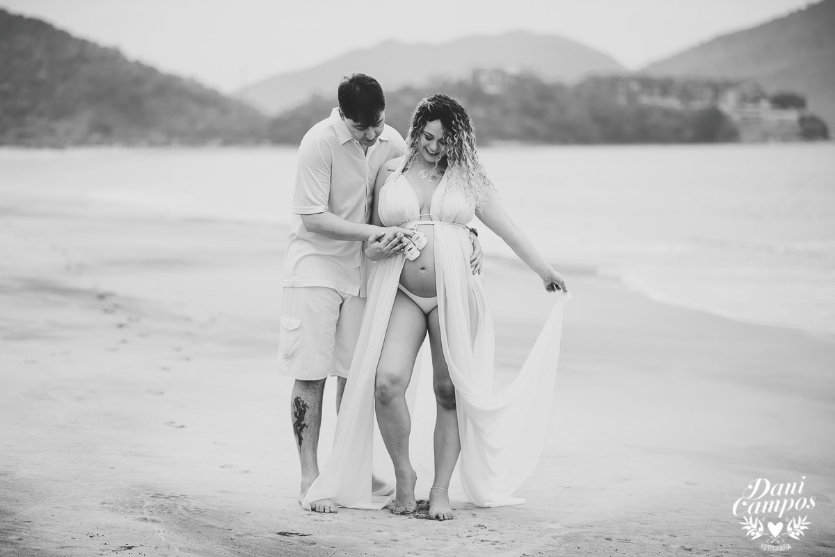 ensaio fotografico gestante, ensaio gestante litoral norte, ensaio na praia, mãe de menino, mãe de menina, fotografo de familia