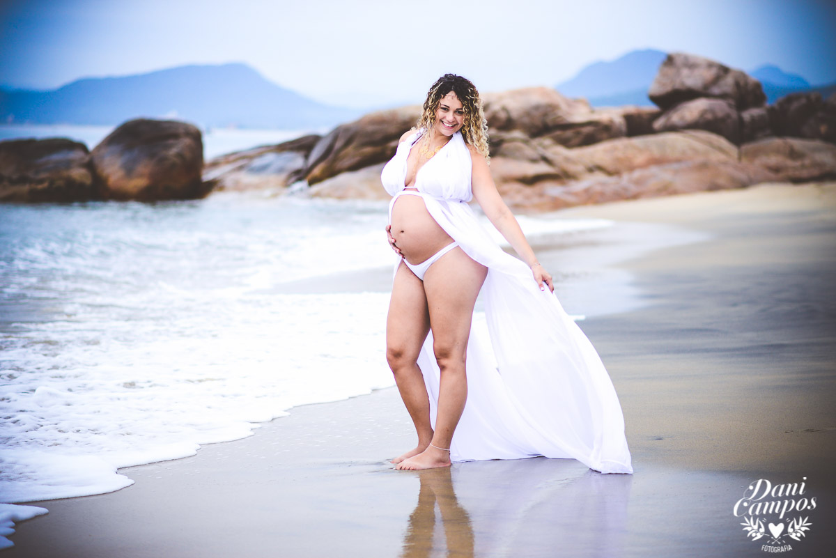 ensaio fotografico gestante, ensaio gestante litoral norte, ensaio na praia, mãe de menino, mãe de menina, fotografo de familia