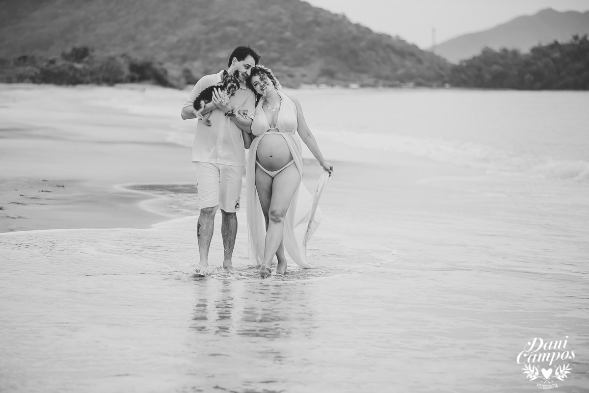 ensaio fotografico gestante, ensaio gestante litoral norte, ensaio na praia, mãe de menino, mãe de menina, fotografo de familia