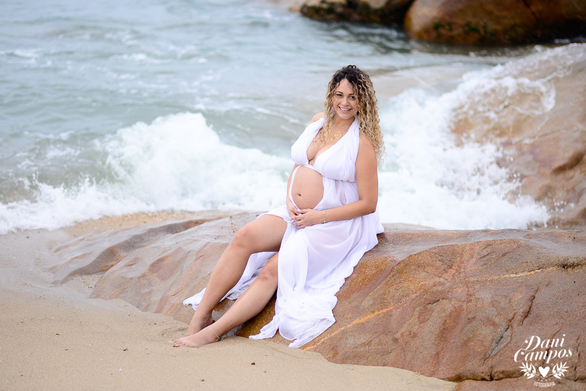 ensaio fotografico gestante, ensaio gestante litoral norte, ensaio na praia, mãe de menino, mãe de menina, fotografo de familia
