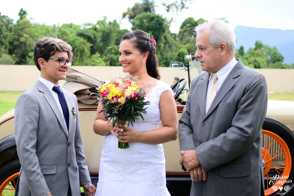 casar de dia, casamento no campos,fotografo de casaemento litoral norte, casar caragua,vestido de noiva, sitio guaca, casar na praia, casar em ilhabela