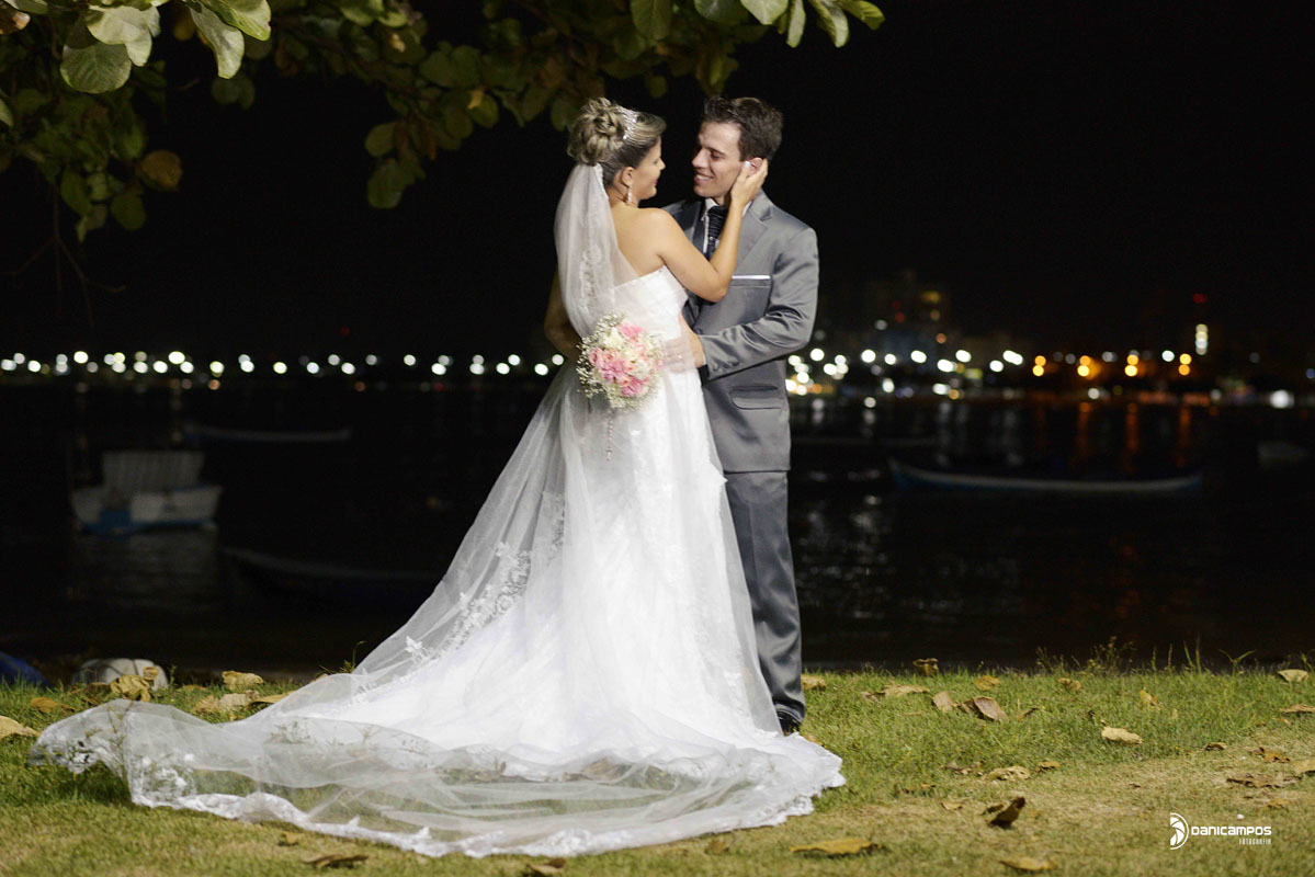 dani campos fotografia, fotografo de casamento, casamento, casamento em igreja, casamento na praia, casar, noiva, fotografia, caraguatatuba, ilha bela, noiva, vestido de noiva