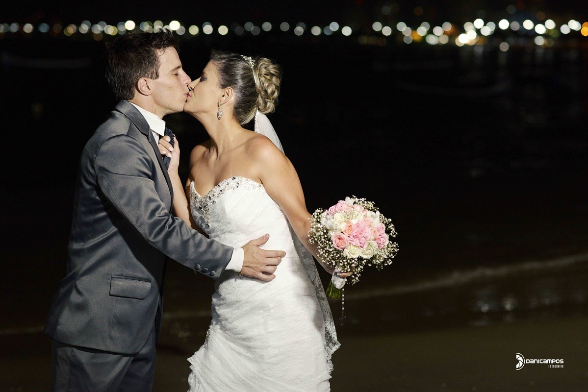 dani campos fotografia, fotografo de casamento, casamento, casamento em igreja, casamento na praia, casar, noiva, fotografia, caraguatatuba, ilha bela, noiva, vestido de noiva