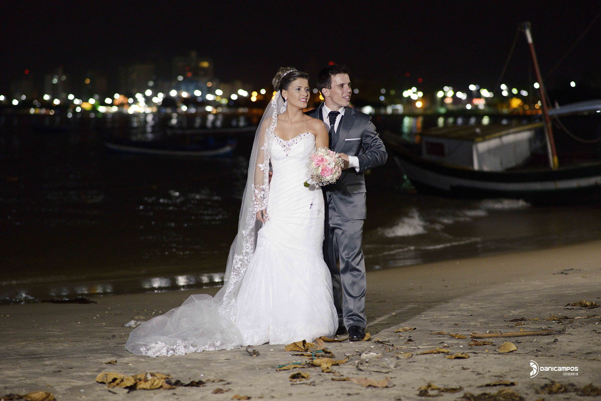 dani campos fotografia, fotografo de casamento, casamento, casamento em igreja, casamento na praia, casar, noiva, fotografia, caraguatatuba, ilha bela, noiva, vestido de noiva