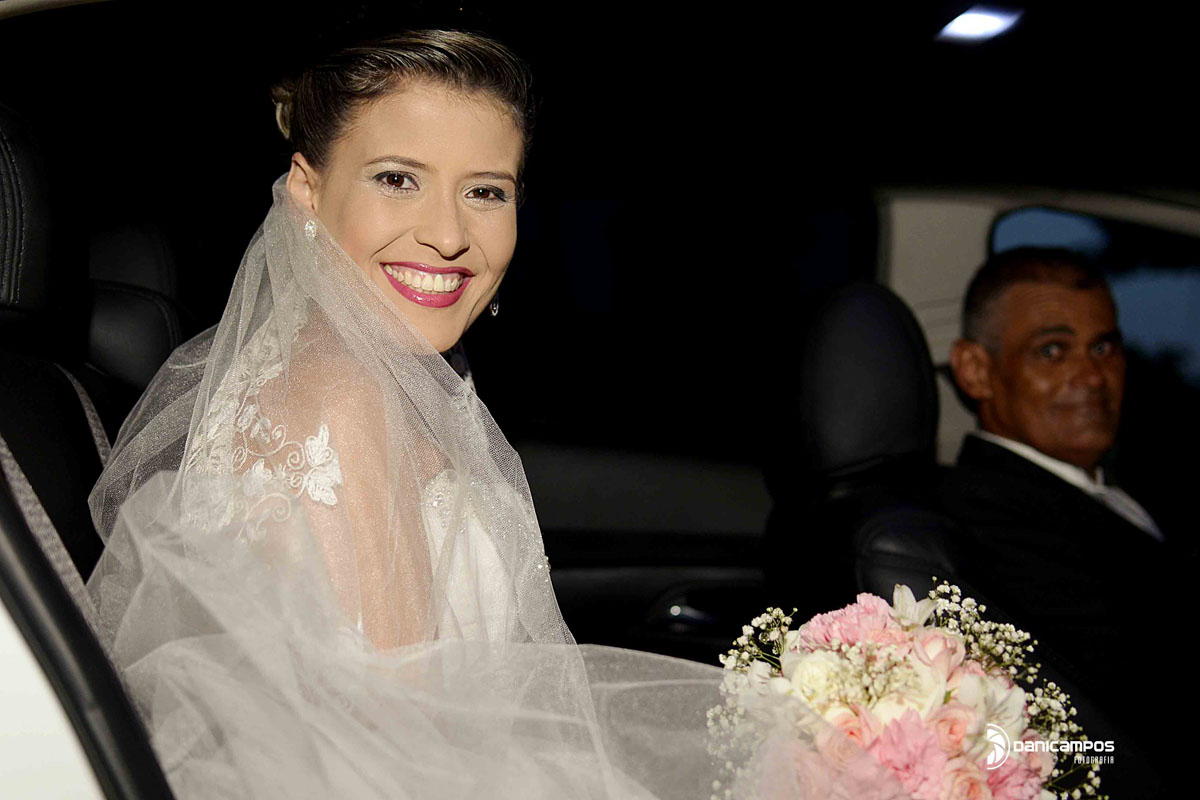 dani campos fotografia, fotografo de casamento, casamento, casamento em igreja, casamento na praia, casar, noiva, fotografia, caraguatatuba, ilha bela, noiva, vestido de noiva