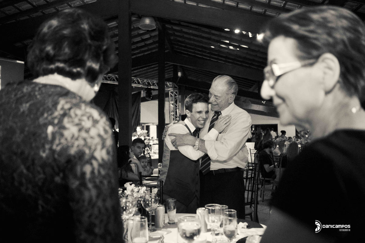 dani campos fotografia, fotografo de casamento, casamento, casamento em igreja, casamento na praia, casar, noiva, fotografia, caraguatatuba, ilha bela, noiva, vestido de noiva