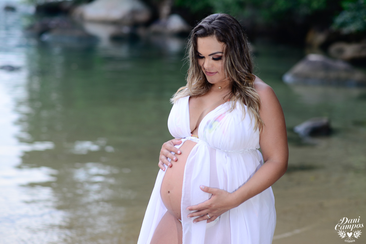 dani campos fotografia gestant gravida maternidade ensaio na praia ensaio fotografico gestante na praia fotografos no litoral Ubatuba Caragua Ilha bela