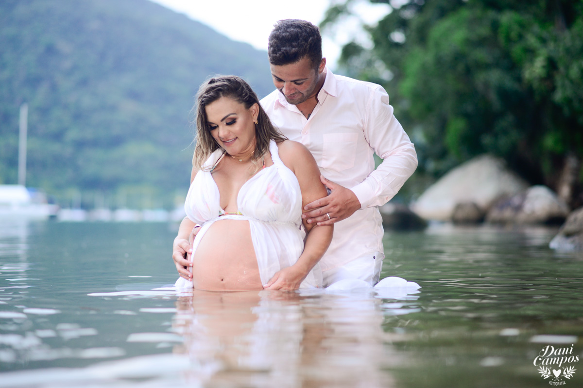 dani campos fotografia gestant gravida maternidade ensaio na praia ensaio fotografico gestante na praia fotografos no litoral Ubatuba Caragua Ilha bela