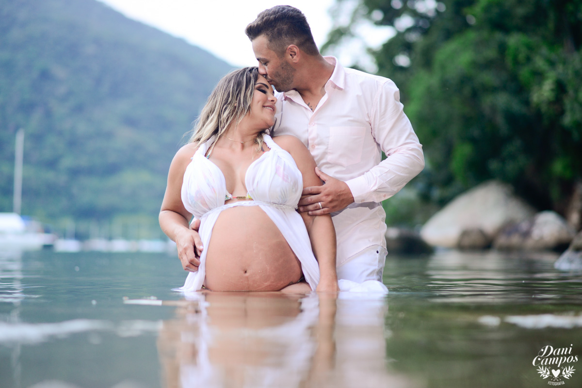 dani campos fotografia gestant gravida maternidade ensaio na praia ensaio fotografico gestante na praia fotografos no litoral Ubatuba Caragua Ilha bela