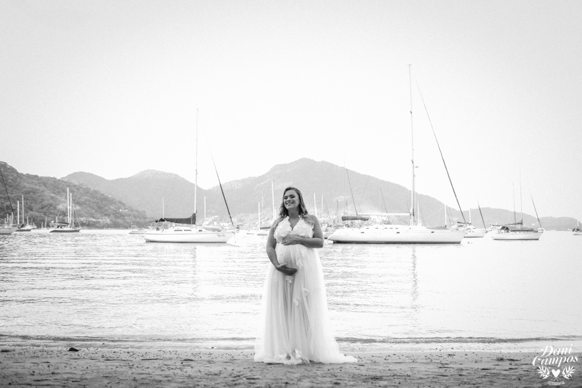 dani campos fotografia gestant gravida maternidade ensaio na praia ensaio fotografico gestante na praia fotografos no litoral Ubatuba Caragua Ilha bela