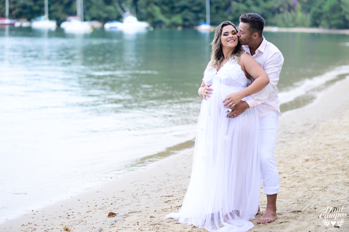dani campos fotografia gestant gravida maternidade ensaio na praia ensaio fotografico gestante na praia fotografos no litoral Ubatuba Caragua Ilha bela
