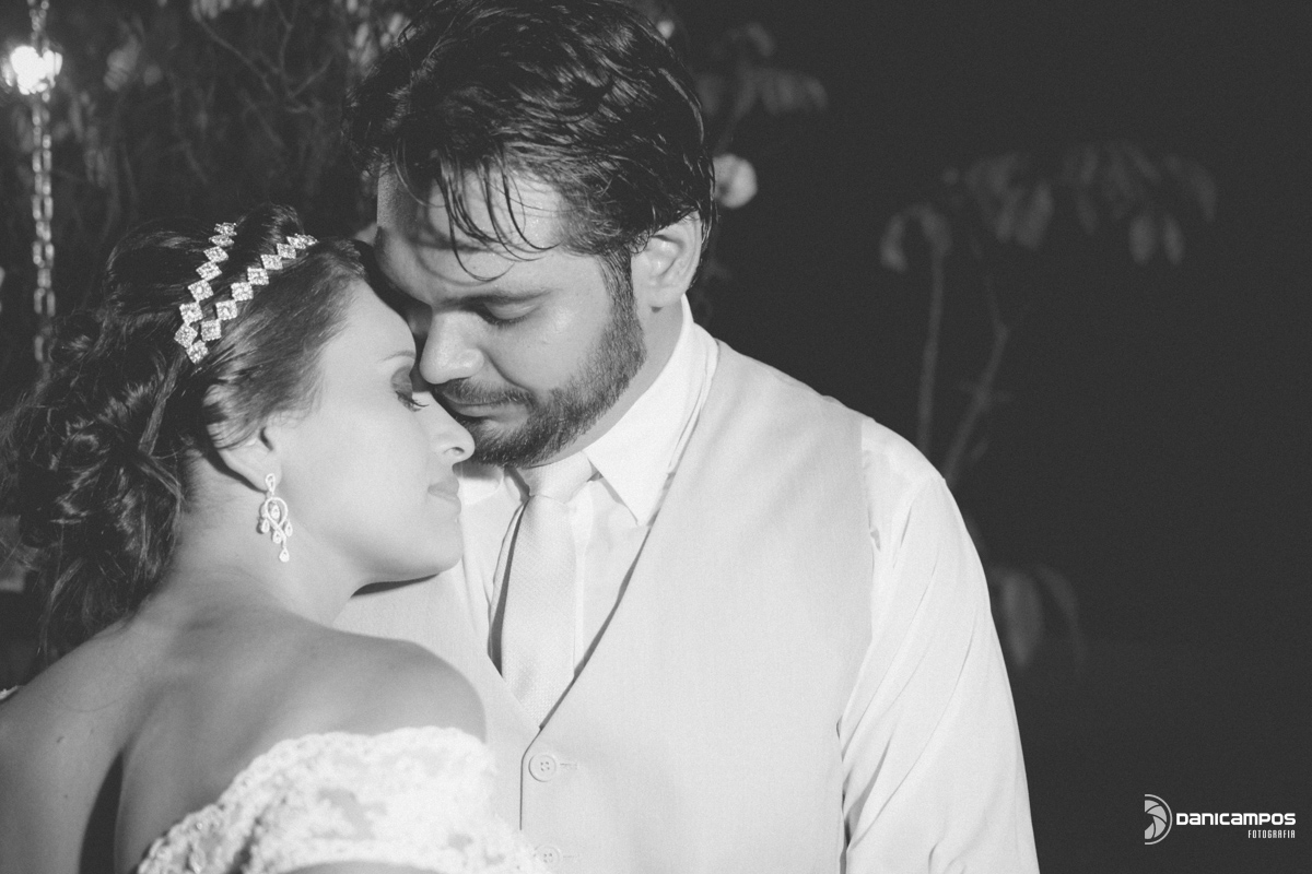 fotografa dani campos, dani campos fotogra, fotografia de casamento, casamento, noiva, casamento de noite, casamento de dia, vestido de noivas, casamento no campo, noiva linda, dani campos, litoral norte de sao paulo, caraguatatuba