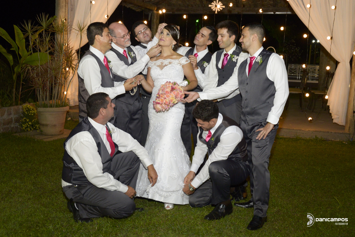 fotografa dani campos, dani campos fotogra, fotografia de casamento, casamento, noiva, casamento de noite, casamento de dia, vestido de noivas, casamento no campo, noiva linda, dani campos, litoral norte de sao paulo, caraguatatuba