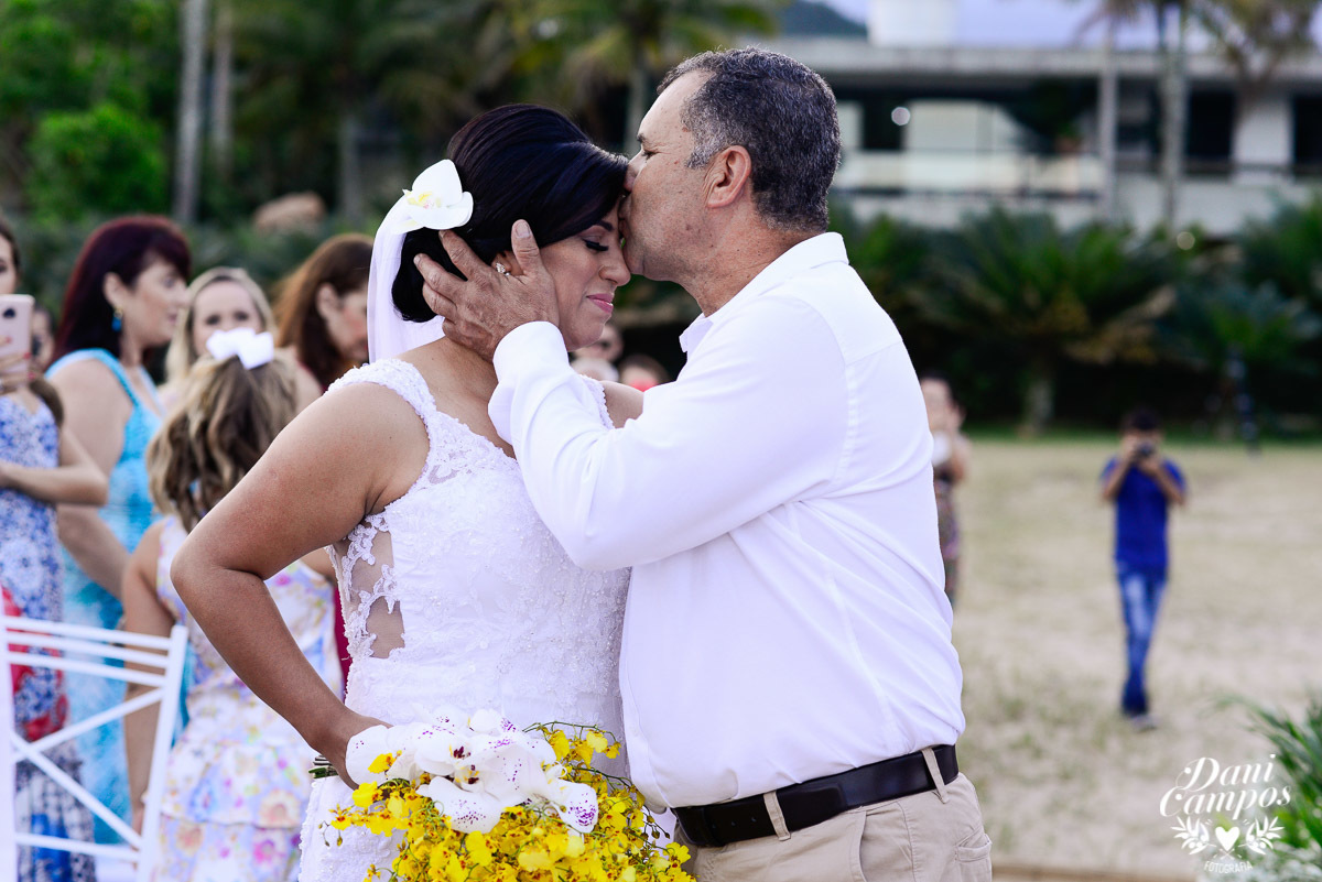 fotografia de casamento casar de dia casamento na praia fotografia fotografos no litoral dani campos fotografia casar noiva noivo