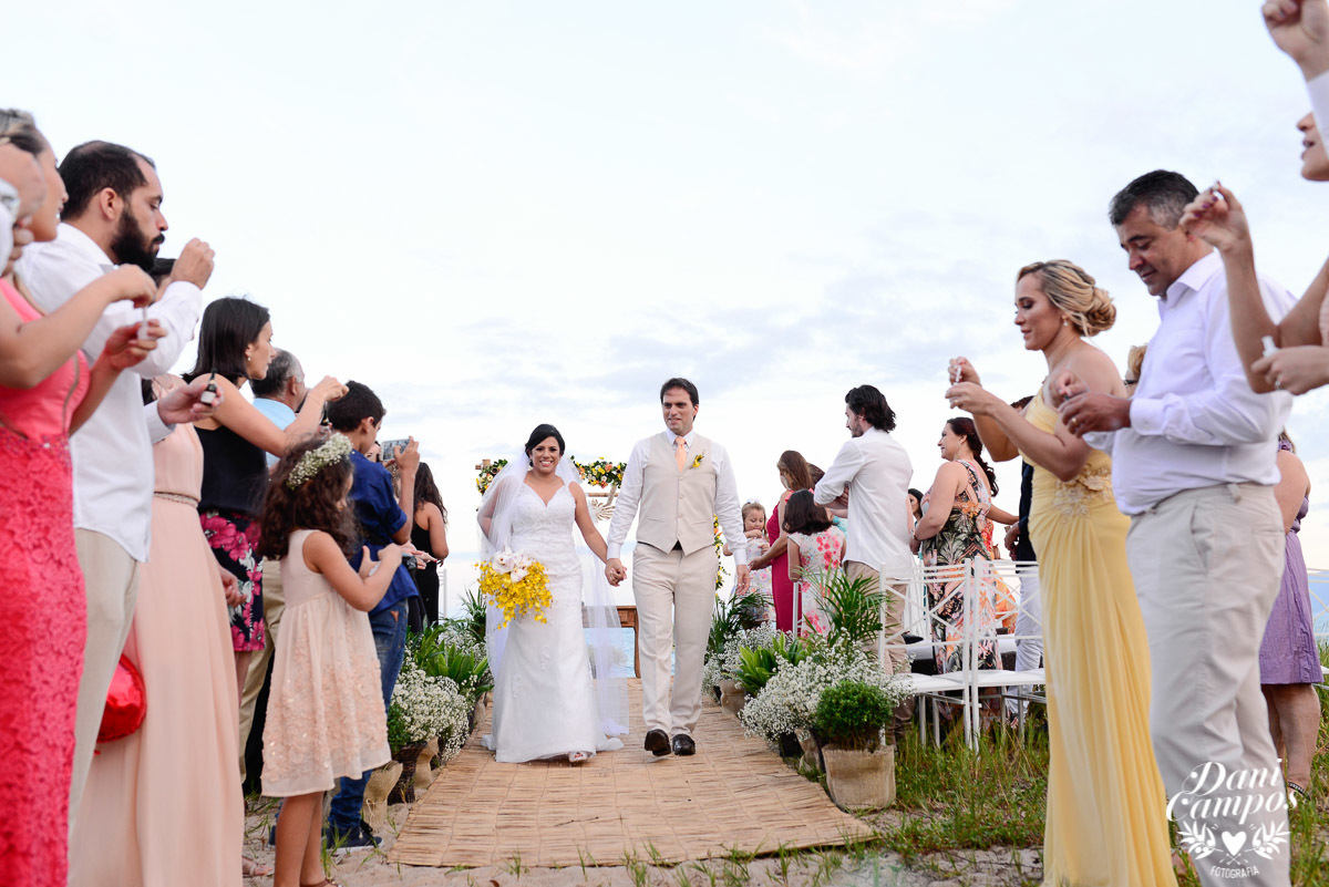 fotografia de casamento casar de dia casamento na praia fotografia fotografos no litoral dani campos fotografia casar noiva noivo