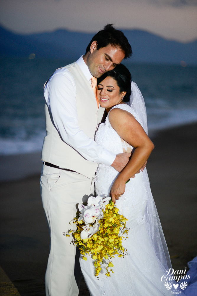 fotografia de casamento casar de dia casamento na praia fotografia fotografos no litoral dani campos fotografia casar noiva noivo