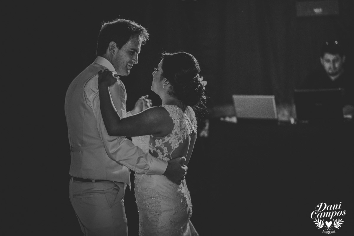 fotografia de casamento casar de dia casamento na praia fotografia fotografos no litoral dani campos fotografia casar noiva noivo