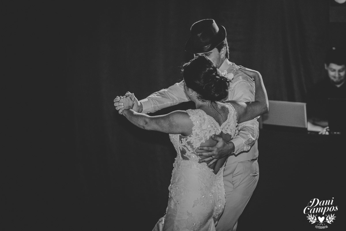 fotografia de casamento casar de dia casamento na praia fotografia fotografos no litoral dani campos fotografia casar noiva noivo