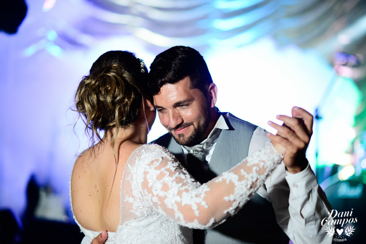 casamento fotografia de casamento fotografos no litoral dani campos fotografia noiva noivo makinf off 