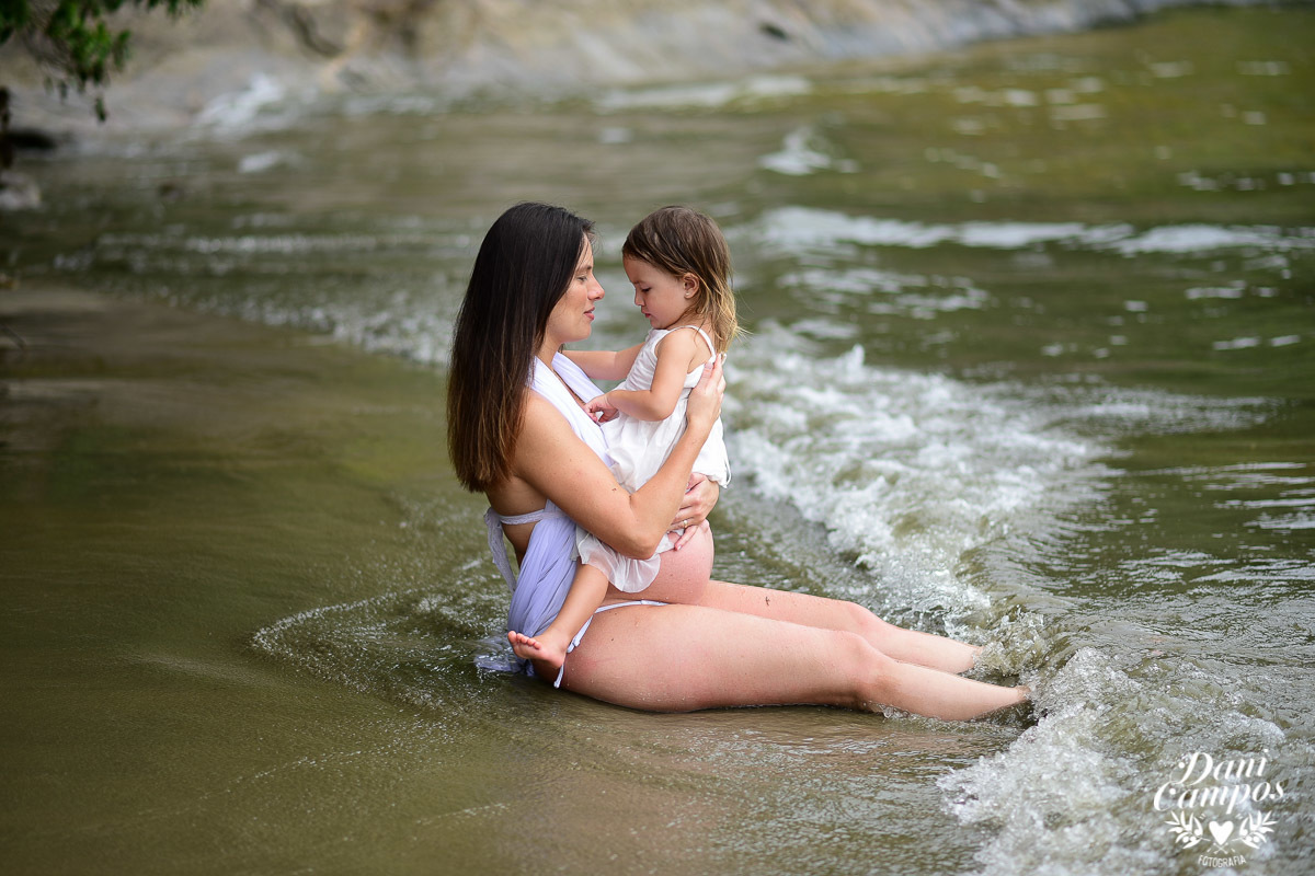 fotos de gestante na praia fotografos no litoral dani campos fotografia materninade gravidez