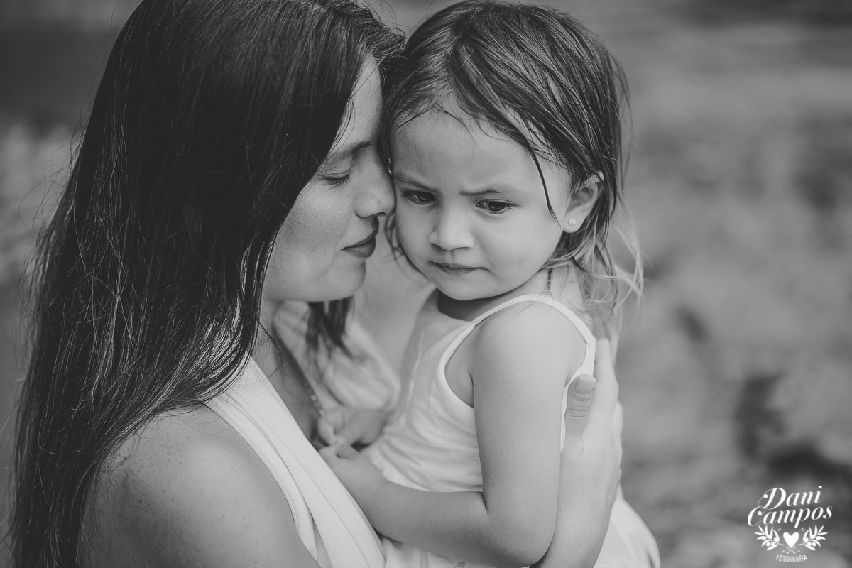 fotos de gestante na praia fotografos no litoral dani campos fotografia materninade gravidez