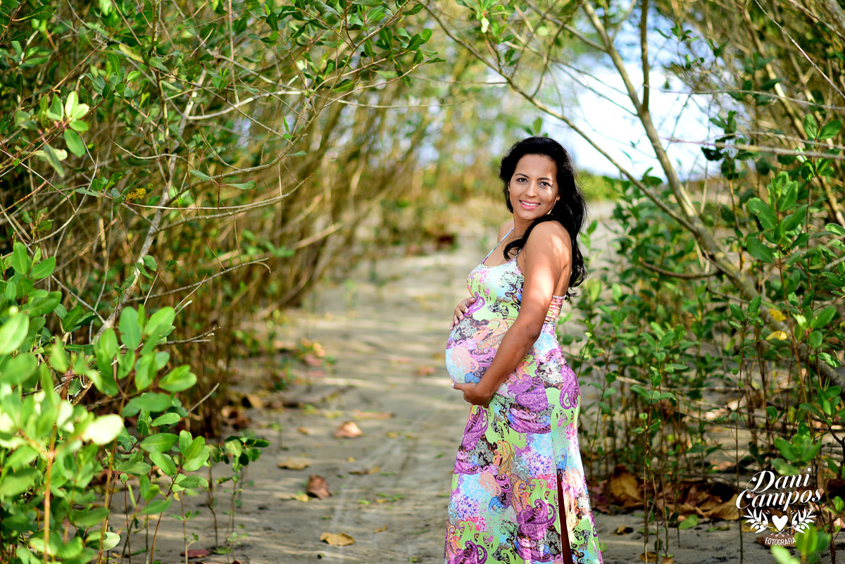 gestante na praia danicampos fotografia ensaio fotografico gestante 